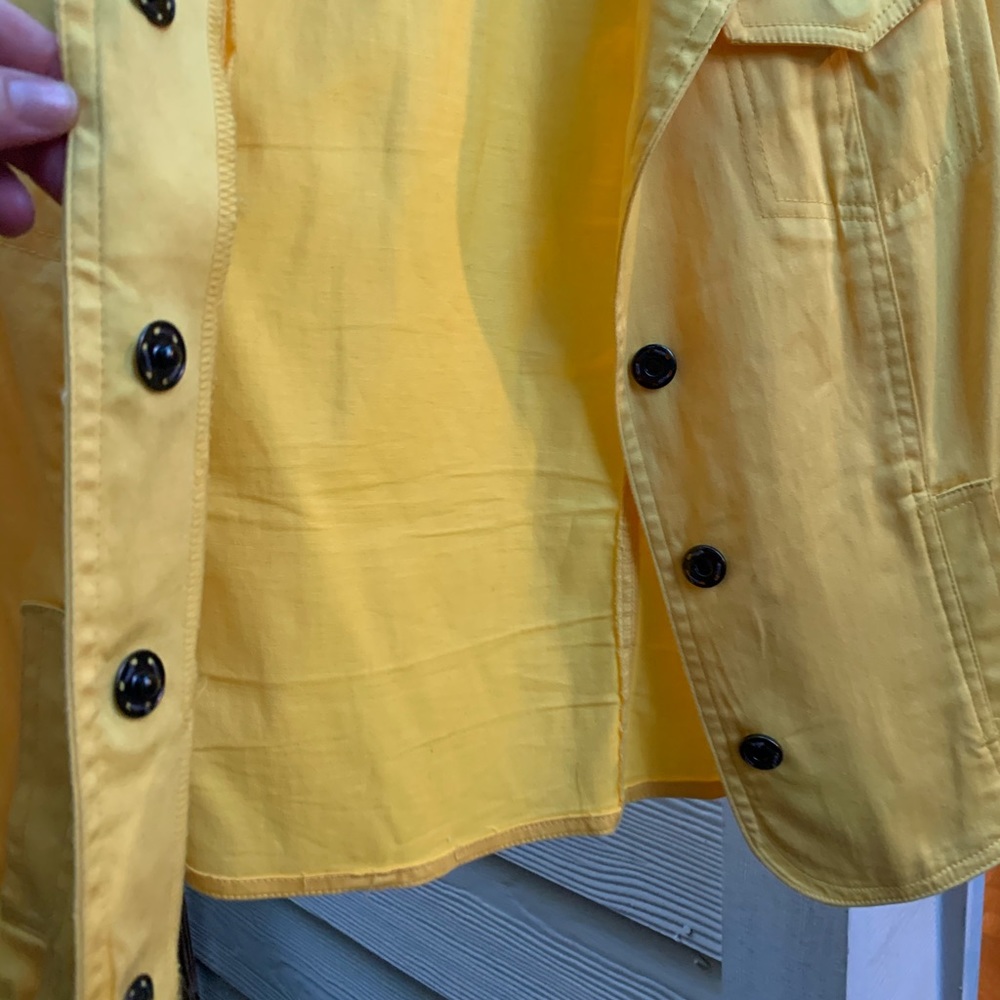 Ruby R 14P Yellow bead button jacket - Picture 6 of 15